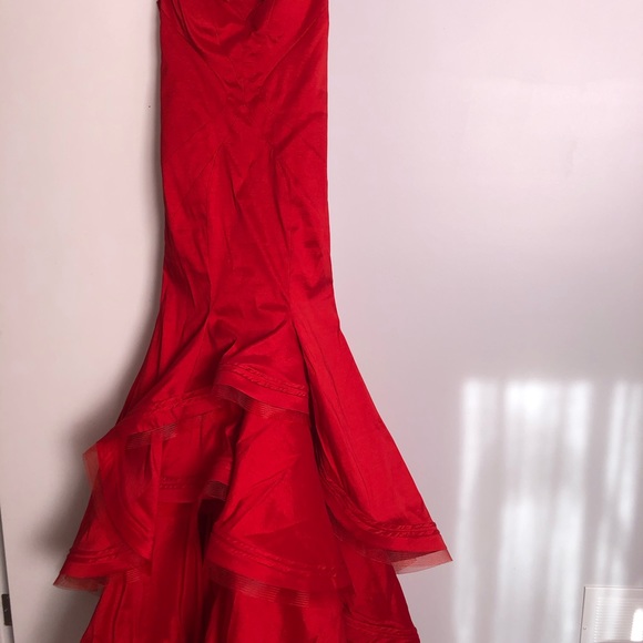 Red Mermaid Formal Evening Gown - Picture 2 of 9